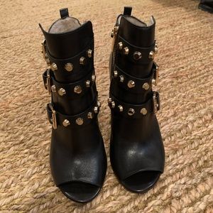 Michael KORS black toeless shoes, new ... size 7.5.